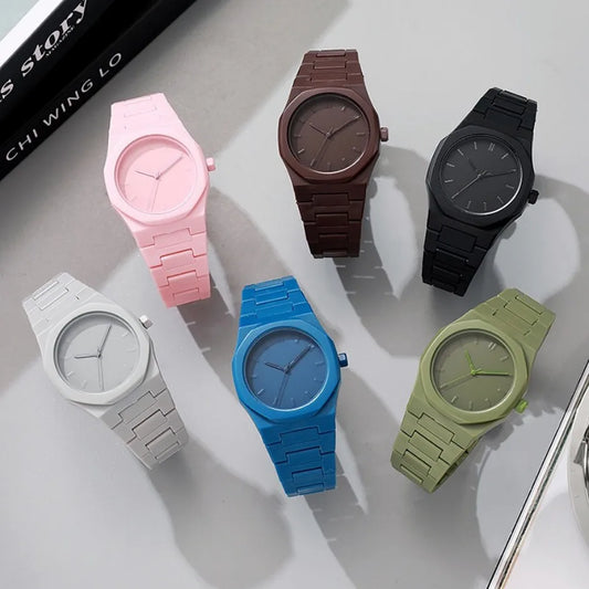 New Men's and Women's Watch Creative Simple Quartz Watch Silicone Band Fashionable Sports Wristwatch Clock Gift for man Ladies