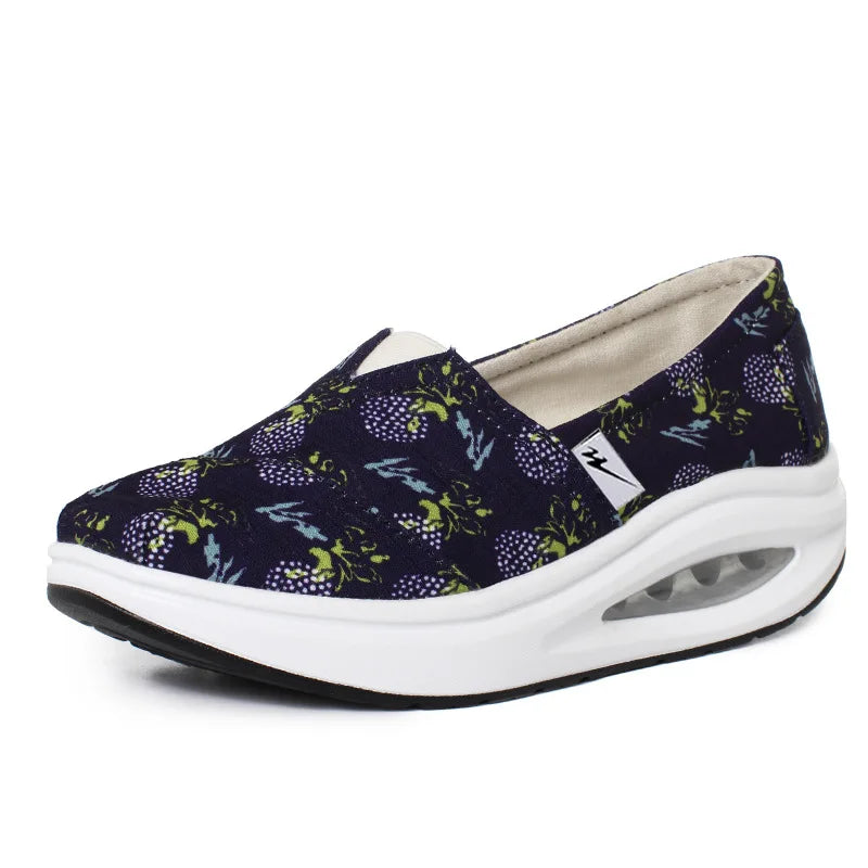 Women’s Canvas Sneakers Breathable Comfortable Casual Loafers