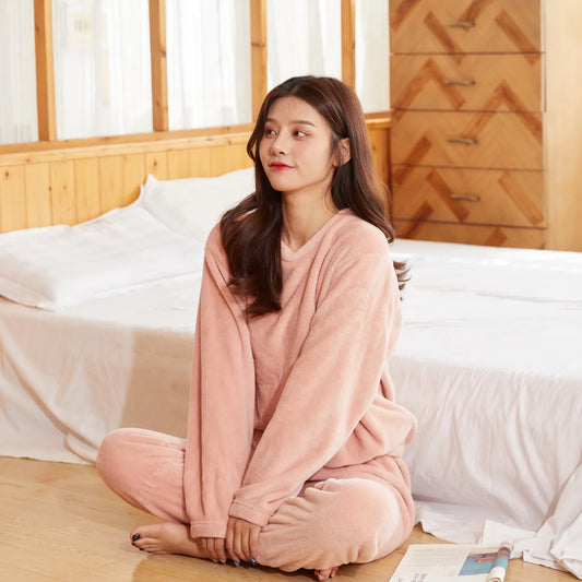 Pajama Set Womens Coral Velvet Soft Loungewear Thick Winter Homewear Comfortable Sleepwear Gift for Mothers