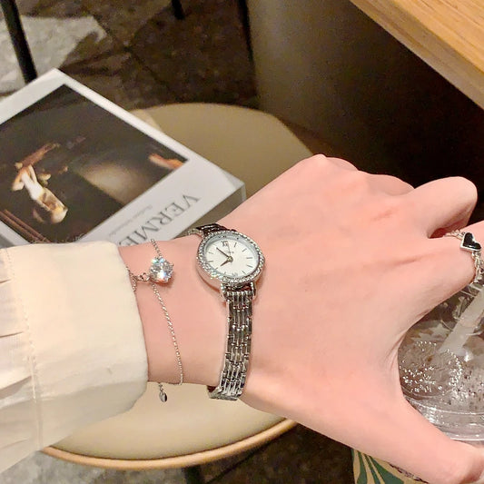 Fashion Alloy Women's Watch Luxury Rhinestone  Shell Textured Dial Quartz Watch for Woman Exquisite Slim Ladies Wristwatch Clock