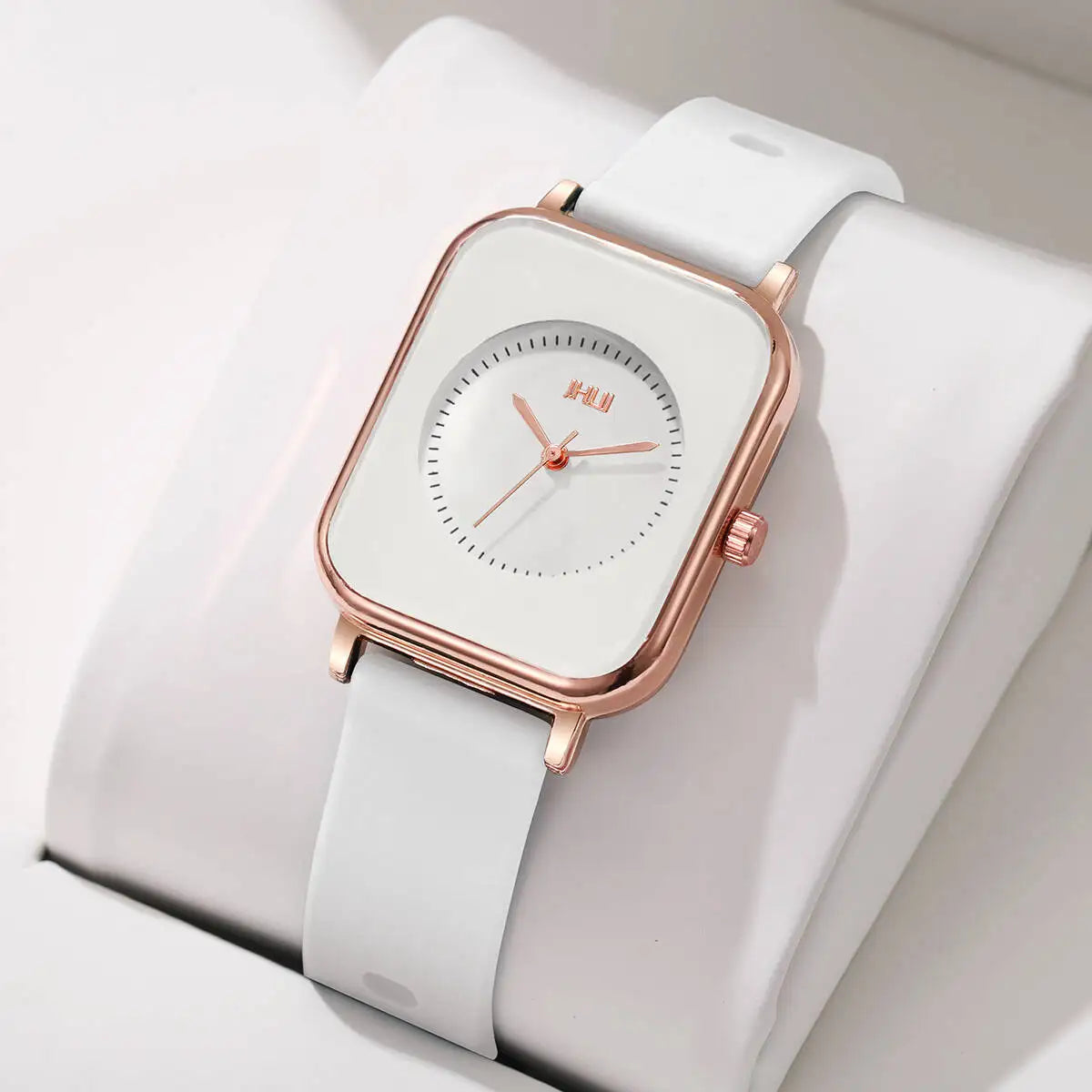 Fashion Rectangle Women Quartz Watch Casual Silicone Band Sports Watches for Women Clock Reloj Mujer（Without Box）