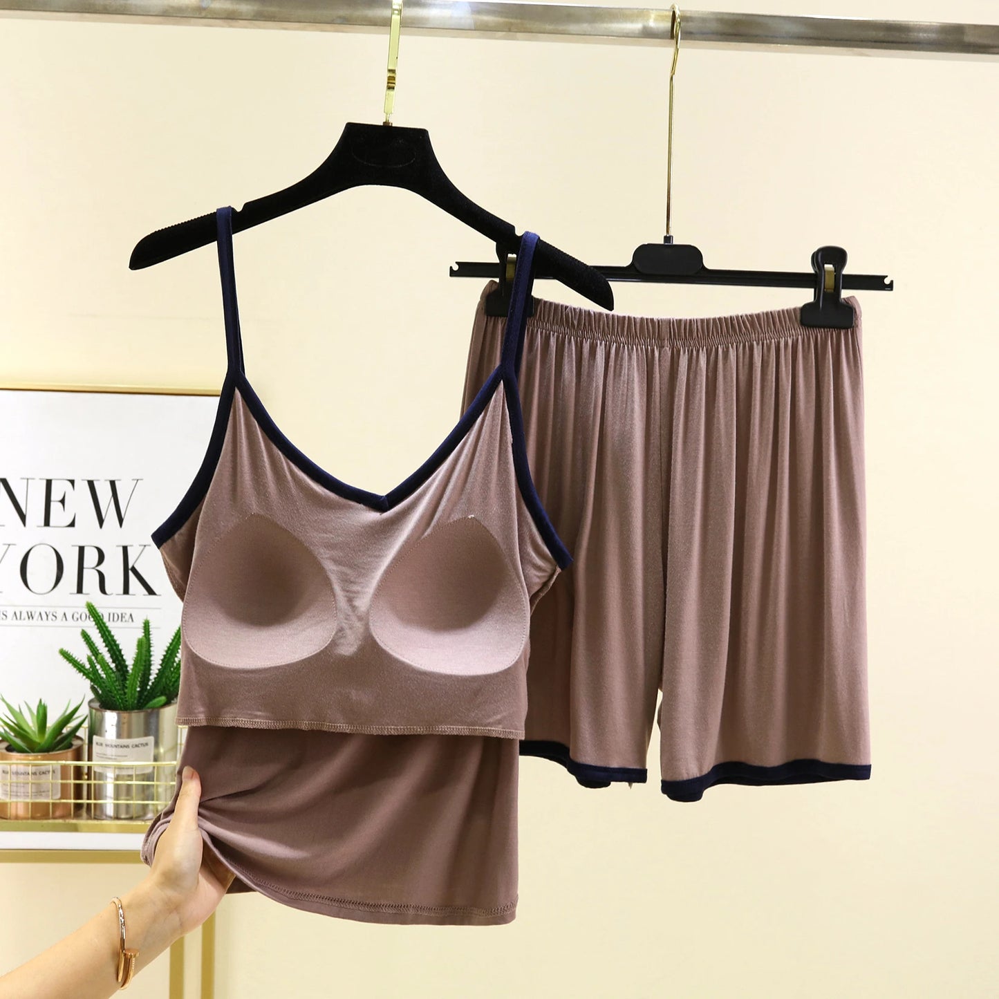 Modal Thin Women's Nightgown Set with Chest Pad V-Ne ort Pants Two-Piece Suit Home Clothes Outdoor Wear No Bra Needed