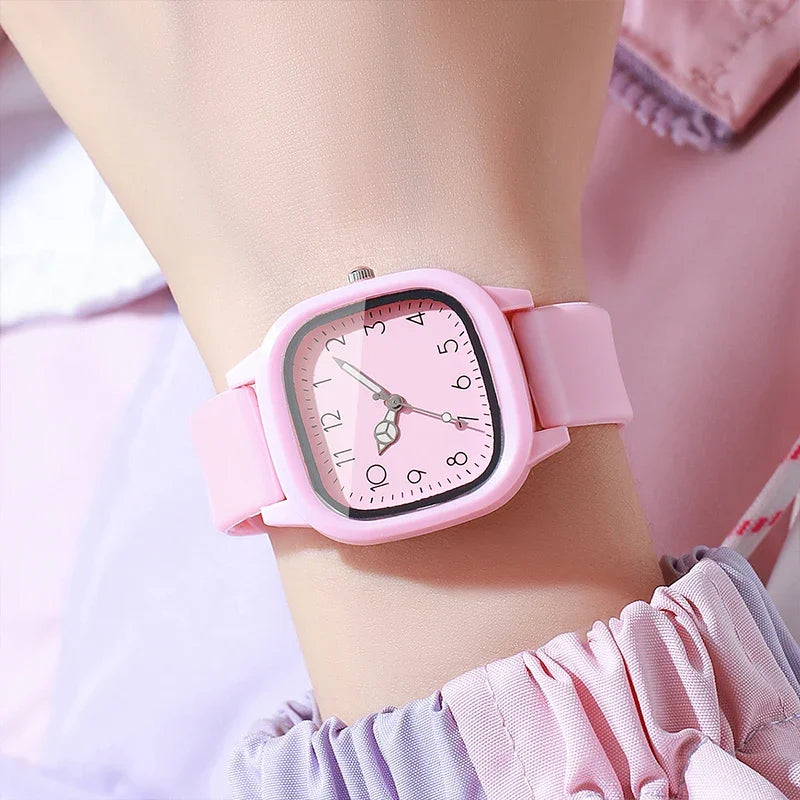 Fashion Square Women Watches Casual Silicone Band Quartz Wristwatch for Girls Clock Reloj Mujer