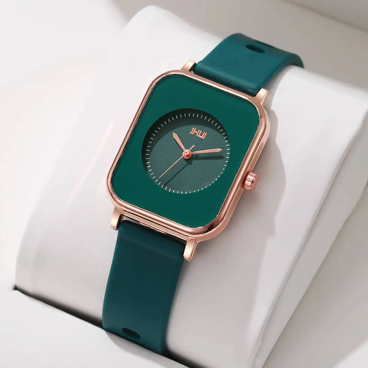 Fashion Rectangle Women Quartz Watch Casual Silicone Band Sports Watches for Women Clock Reloj Mujer（Without Box）