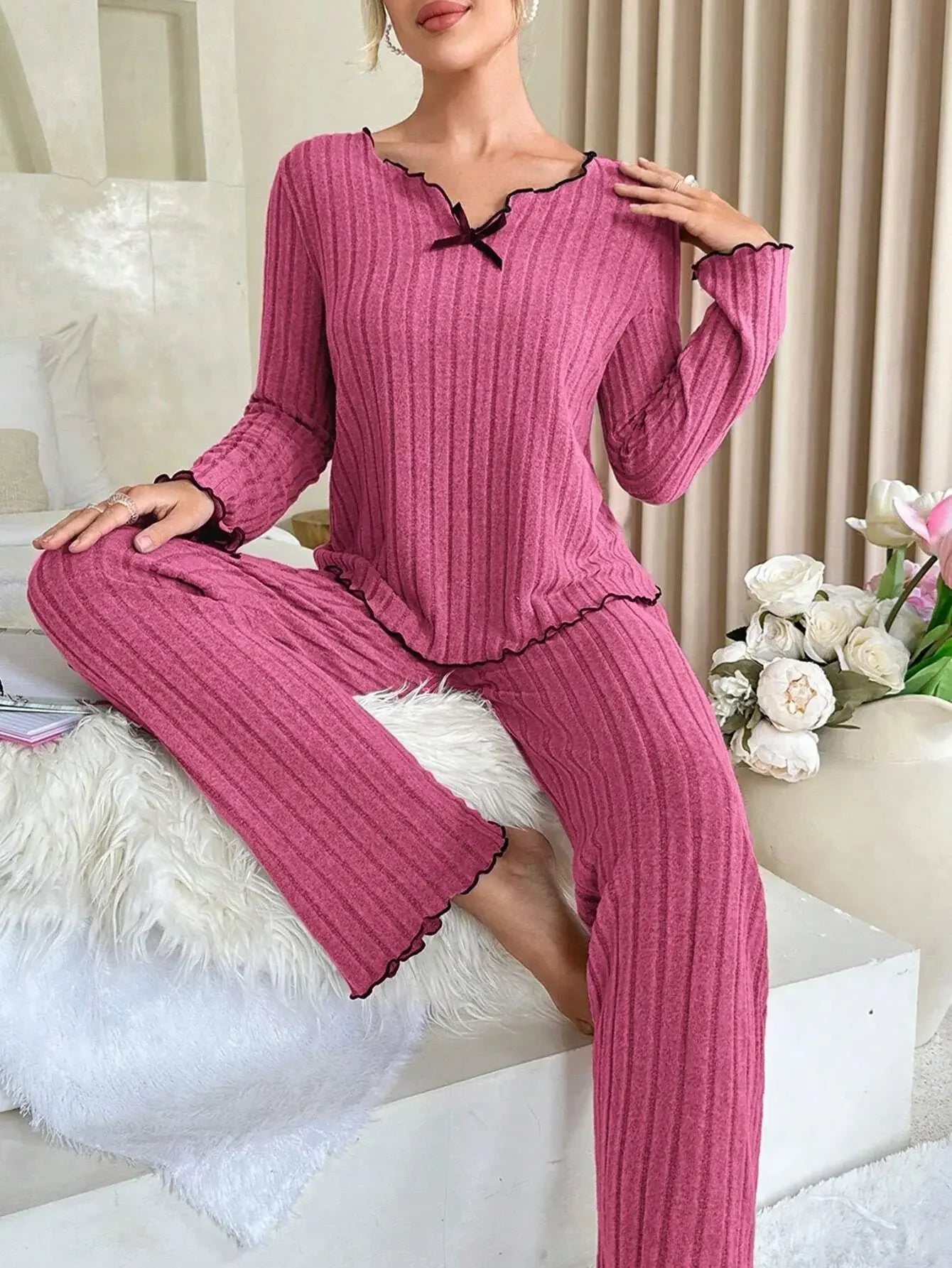 Autumn Winter Warm Flannel Pajamas Set Women Sleepwear Long Sleeve T-shirt Top and Trousers Casual Homewear Loungewear