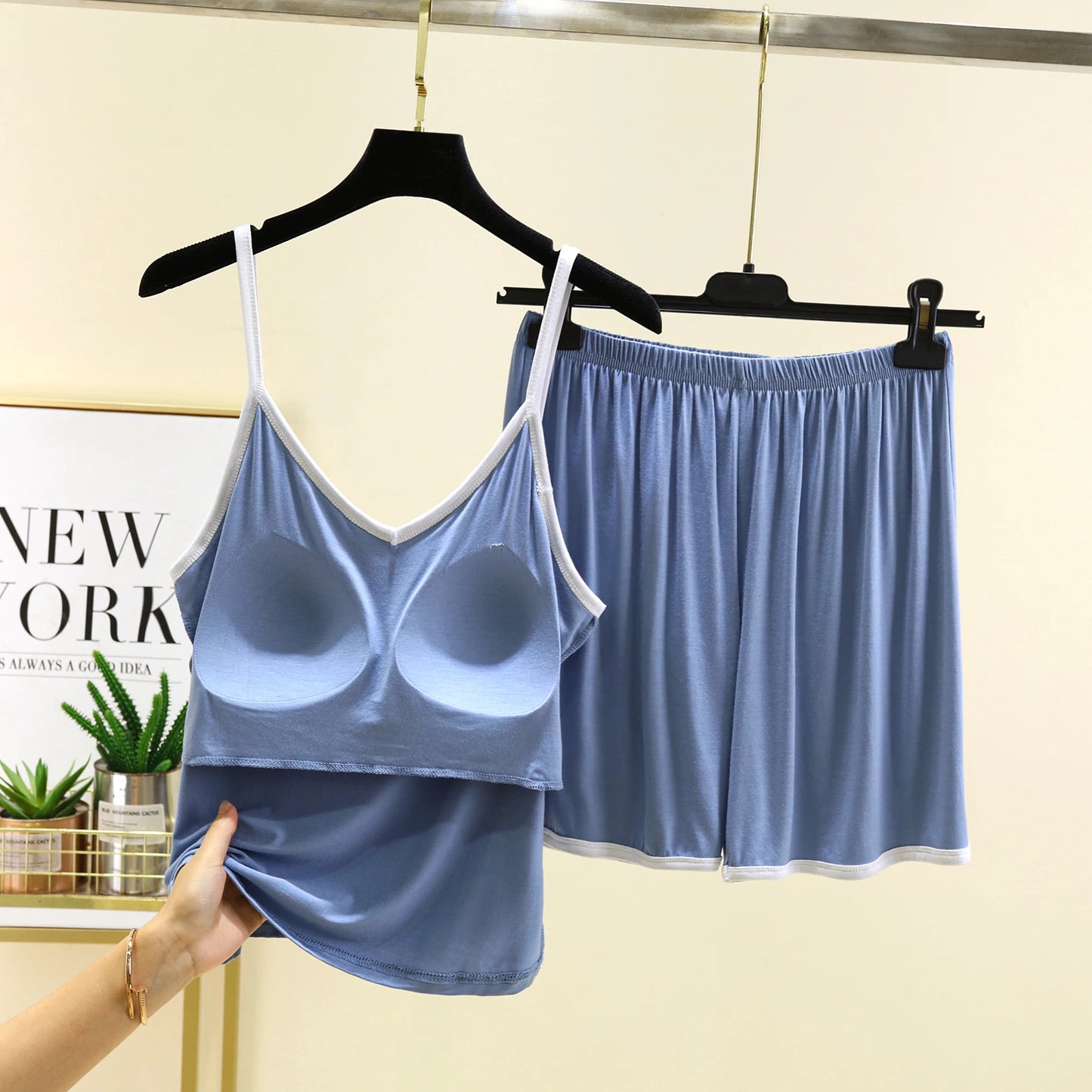 Modal Thin Women's Nightgown Set with Chest Pad V-Ne ort Pants Two-Piece Suit Home Clothes Outdoor Wear No Bra Needed