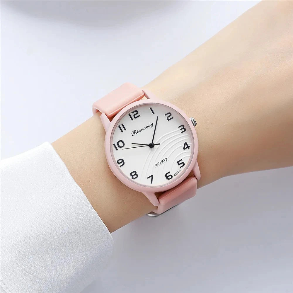 Fashion Arabic Dial Women Watches Simple Silicone Band Ladies Quartz Watch Sports Ladies Clock Wristwatches