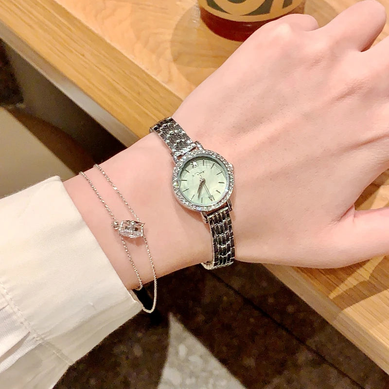 Fashion Alloy Women's Watch Luxury Rhinestone  Shell Textured Dial Quartz Watch for Woman Exquisite Slim Ladies Wristwatch Clock