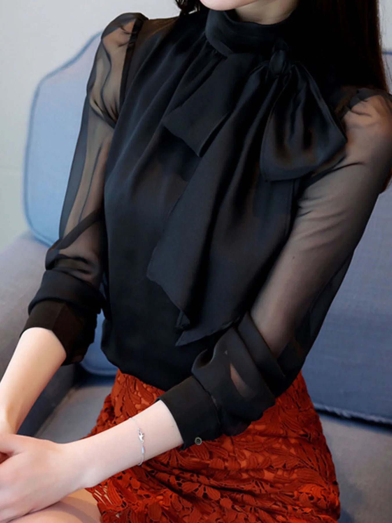 New Summer Fashion Tunic Women Blouse Shirts Long Sleeve Tie Bow Chiffon Turtleneck Formal Women White Black Shirts DF4905