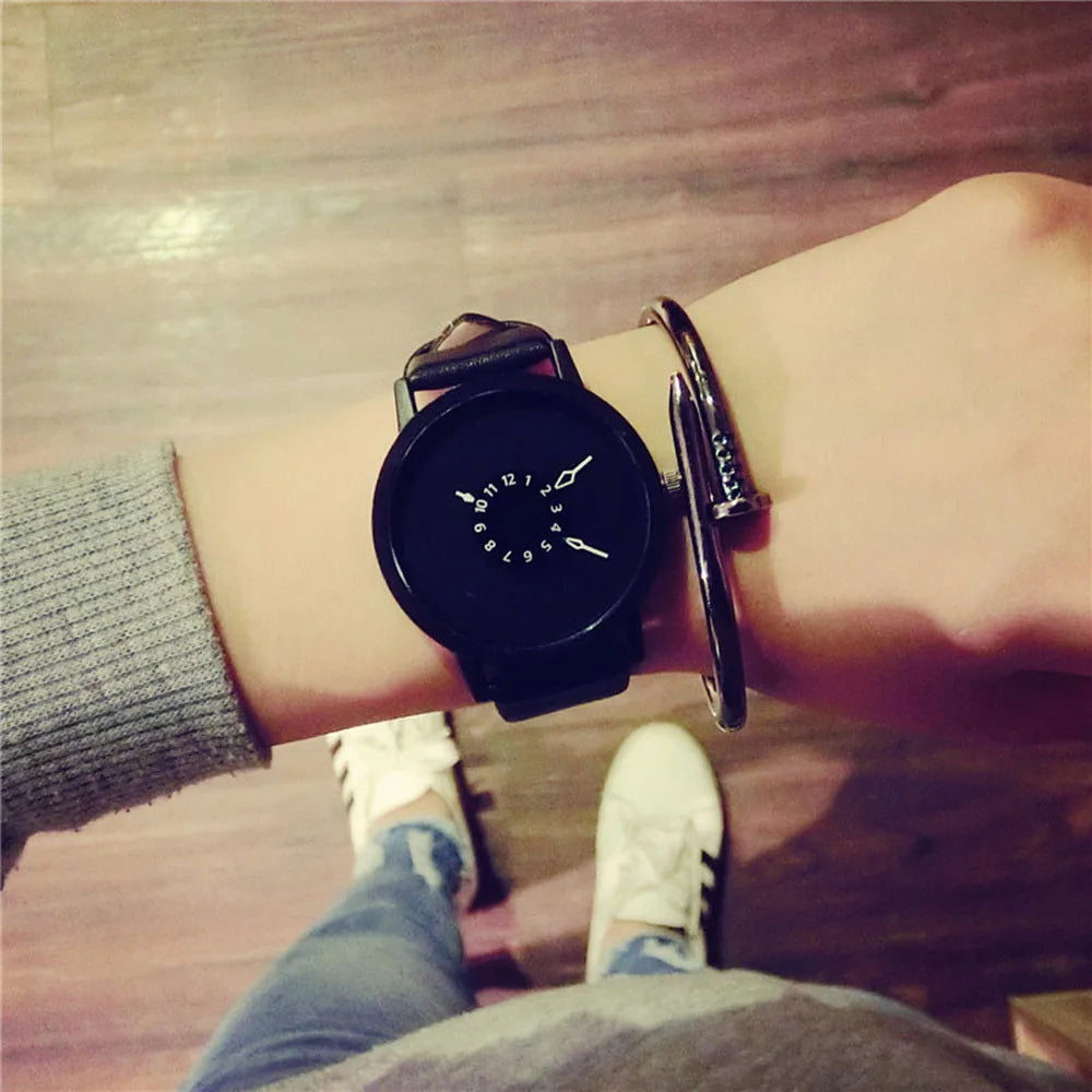 Minimalist Women's Watch Black and White Neutral Style Fashion Watch Elegant Women Watch Atmosphere Quartz Watch 2024
