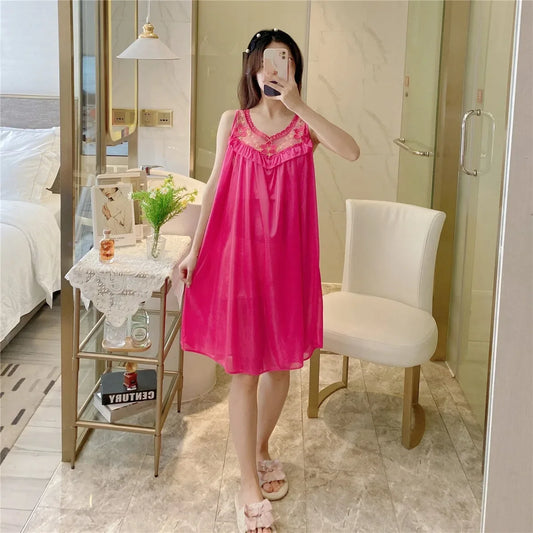 Sexy Summer Ice Silk Thin Nightgown Women's Tank Top Alluring Homewear Sleeveless Viscose Sleepwear Wholesale Crossbody Delivery