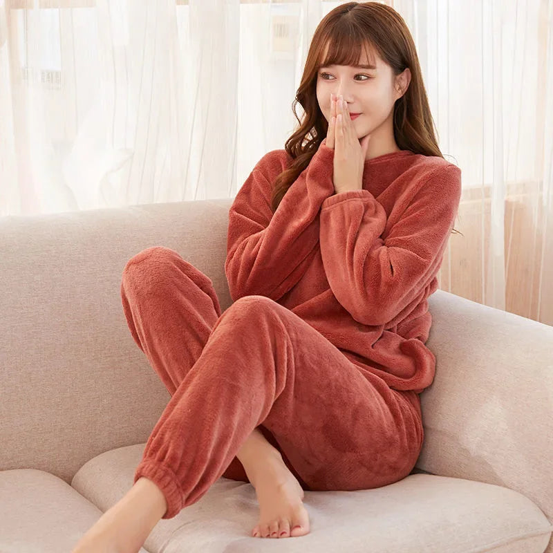 Pajama Set Womens Coral Velvet Soft Loungewear Thick Winter Homewear Comfortable Sleepwear Gift for Mothers